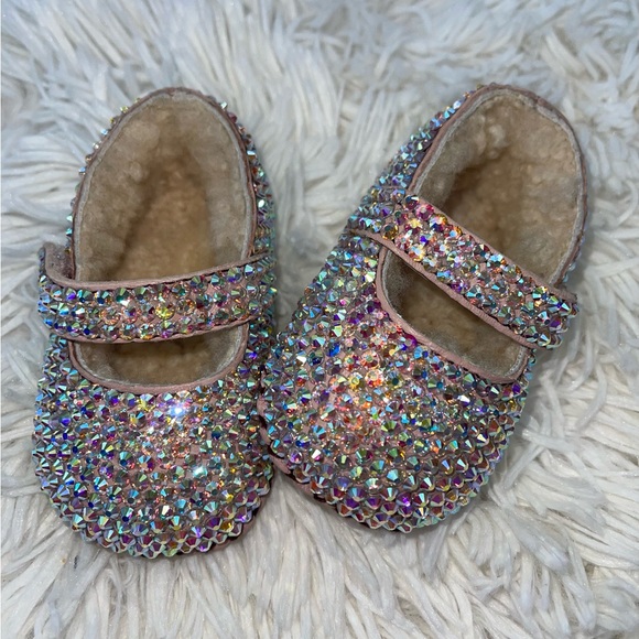 Infant Bling UGG Moccasins - Picture 1 of 6